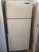 Comprar Heladera White- Westinghouse Frost Free Color Beige Beige