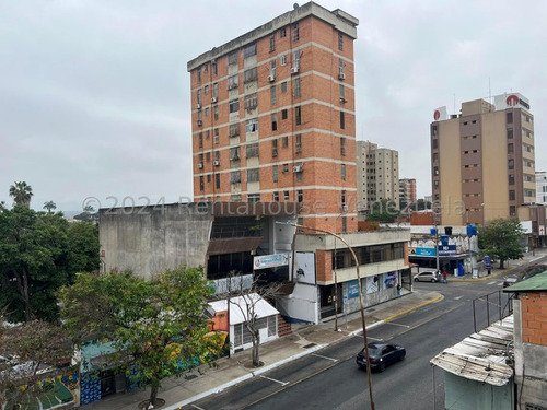 En Venta Edificio En El Centro Este De Barquisimeto Rc