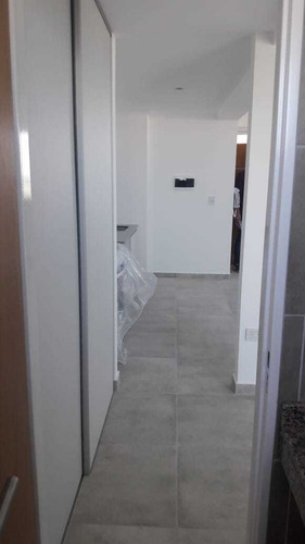 Imagen 8 de 20 de Departamento En Venta En La Plata