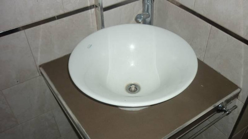 Imagen 11 de 25 de Excelente Casa En Venta- Diseño Moderno Y Ubicación Y Acceso Privilegiado. Funes Y Roldán
