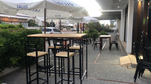 Venta De Llave De Local Comercial Al Frente De 112 M2 En Península Y Traspaso De Alquiler.- Ref: 27036