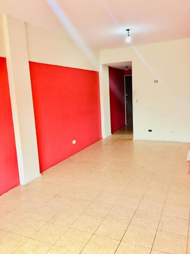 Imagen 2 de 10 de Departamento - Lanús Oeste