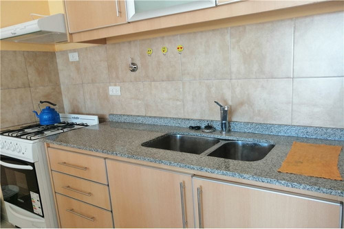 Imagen 5 de 14 de Venta Departamento 1 Amb Amoblado Agronomia Balcon