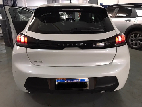 Imagen 6 de 13 de Peugeot 208 Feline Vti 1.6 Tiptronic At6 Año 2022