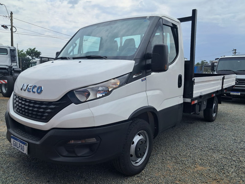 Iveco Daily 35.150 Carroceria De Ferro 4x2 - (2021)