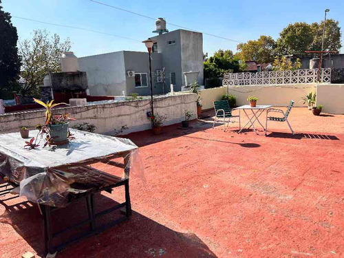Departamento Tipo Casa En Venta En Banfield Oeste