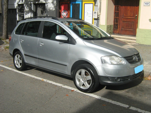 Vw Suran 1.6 Highline