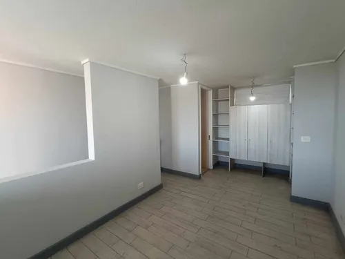 Departamento Loft 1d/1b, 1 Estacionamiento, Metro Villa Frei