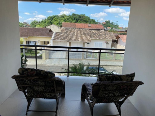 Sobrado No Floresta Com 4 Quartos Para Venda, 209 M² - Lg7625