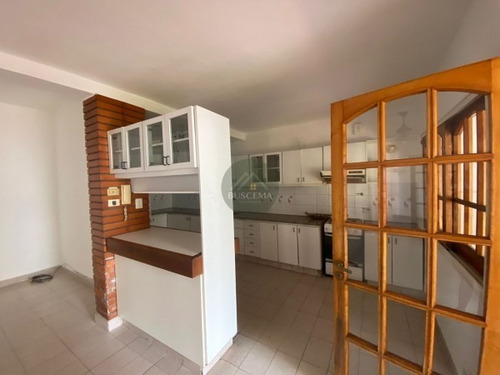 Imagen 6 de 30 de Hermosa Casa Familiar En Zona Parque