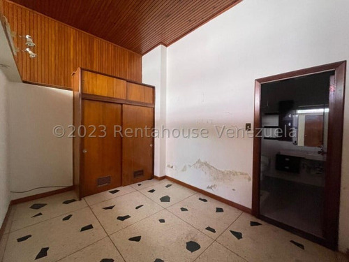 Imagen 9 de 21 de Casa A Re-modelar En Venta Prados Del Este Simon Gonzalez Mls #23-22197