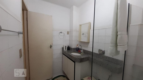 Imagem 9 de 15 de Apartamento Para Aluguel - Centro, 2 Quartos, 93 - 893145661