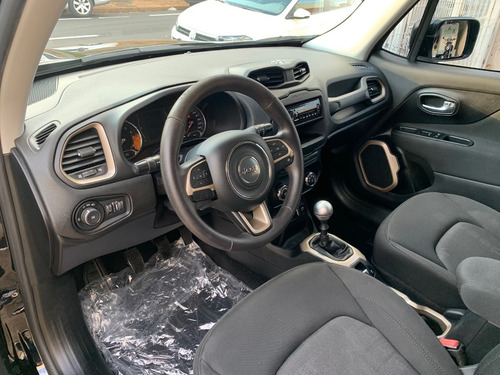 Imagem 8 de 8 de Jeep Renegade 1.8 Manual 18/18 Apenas 42 Mil Km