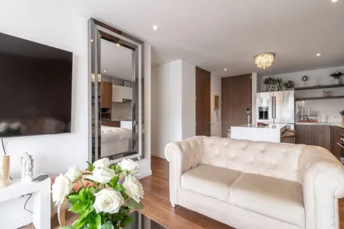 Apartamento En Arriendo En Ciudad Salitre Nor-oriental. Cod A23026
