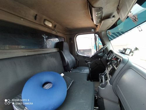 Imagen 8 de 15 de Camion Refrigerado