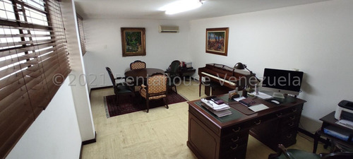 Imagen 5 de 11 de Venta Casa San Roman 22-489-y Ymanol Elizalde 0414-3227631