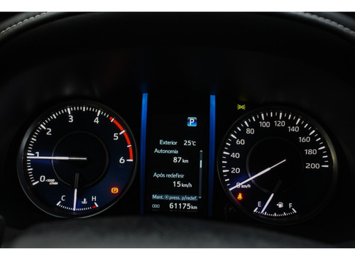 Toyota Hilux SW4 2.8 D-4D TURBO DIESEL SRX 7L 4X4 AUTOMÁTICO