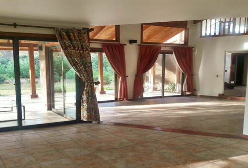 Lo Pinto, Estupenda Casa 280 M2, 4 Piezas Más Serv