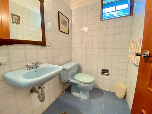 Imagen 9 de 11 de Se Vende Casa 1330m² 5h+1s/5b+1s/4p Loma Larga El Hatillo