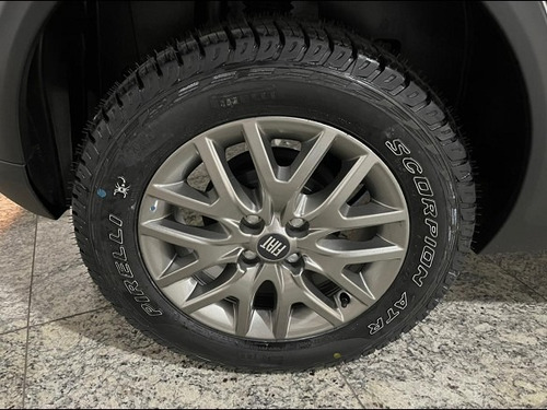 Imagem 7 de 10 de Fiat Argo Argo Trekking 1.3 8v Flex