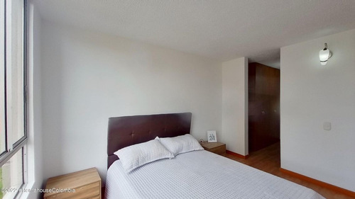 Imagen 9 de 21 de Vendo Apartamento En El Pino(bogota) C.m 23-1205