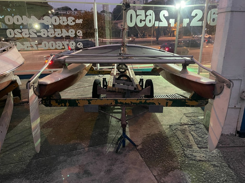 Imagem 3 de 6 de Veleiro Hobie Cat 14 + Vela + Carreta Poddium Náutica
