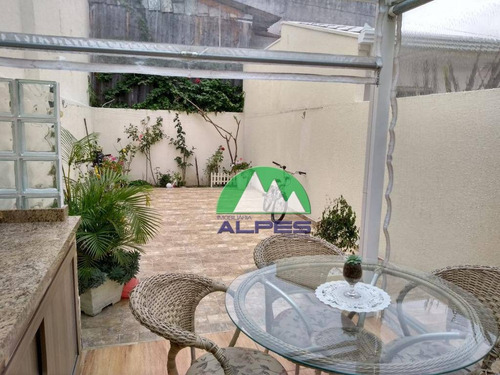 Sobrado Com Amplo Terreno - So0731