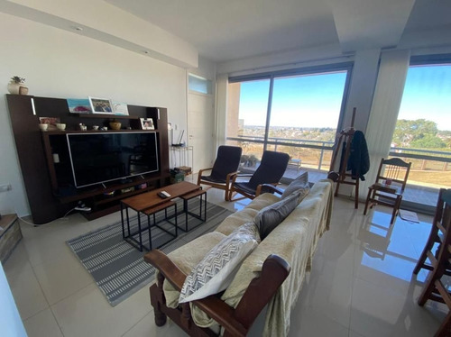 Imagen 5 de 26 de Venta - Departamento Edificio Palmetto