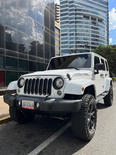 Imagen 12 de 14 de Jeep Wrangler Sahara 2017