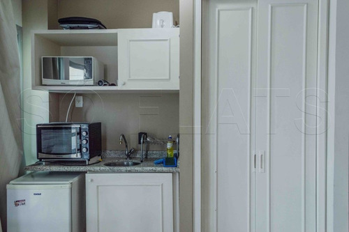 Imagem 4 de 15 de Flat Fora Do Pool, 02 Dorms, Na Bela Vista, Com Fácil Acesso A Paulista E Ao Bairro De Higienópolis - Sf27354