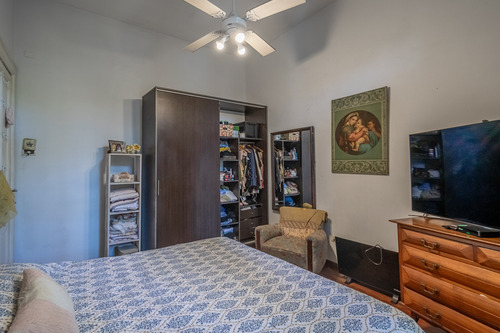 Casa Dúplex 4 Ambientes Venta Flores Con Terraza Y Quincho