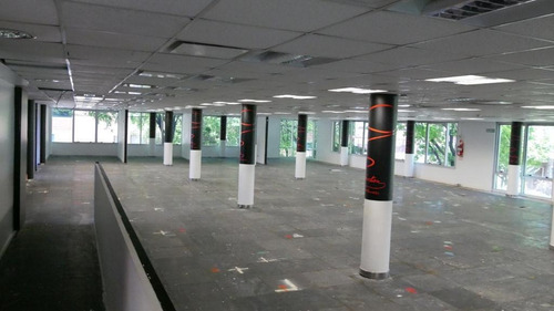 Imagen 12 de 17 de Oficina En Alquiler Martínez
