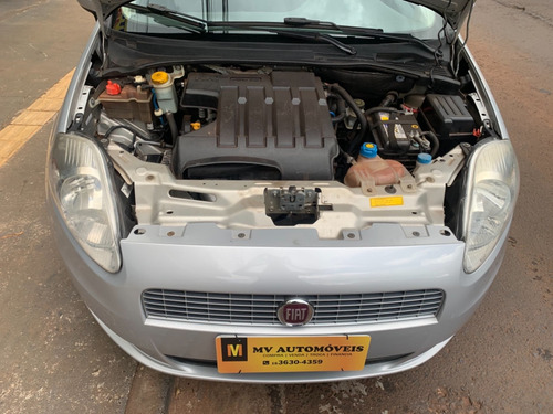 Imagem 11 de 15 de Fiat Punto Elx 1.4 Prata 2008