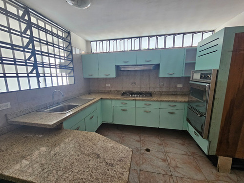 Excelente Casa En Los Chorros