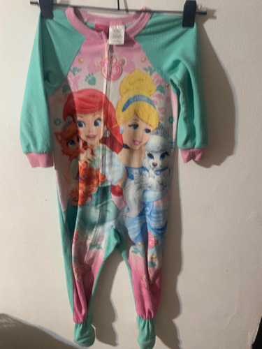 Piyama Piyamero Polar De Disney Princesas Talle 4 Años