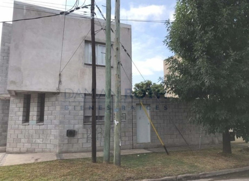 Imagen 7 de 14 de Venta Duplex Paso Del Rey