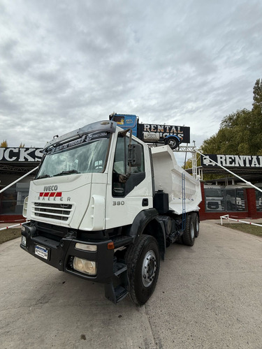 Iveco Trakker 380 2012 Camión Volcador Rentaltrucks Vial