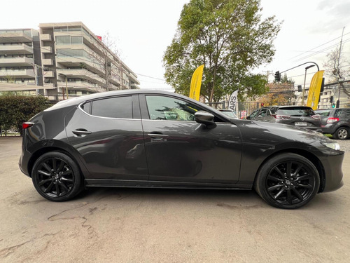 Mazda 3 Sport 2025