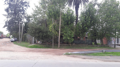 Imagen 4 de 14 de Destino Comercial Sobre La Rotonda De Canning!