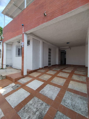 Vera Casa Inmobiliaria Vende Casa En La Urb La Esmeralda San Diego L/firma W