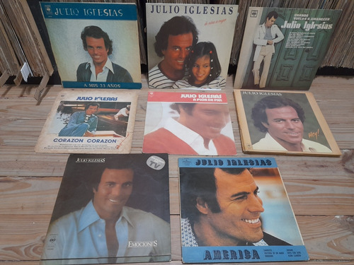 Discos Vinilo Julio Iglesias . 3 Mil Cada Uno