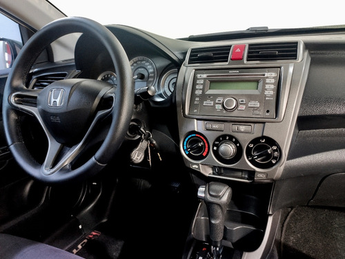 Imagem 11 de 13 de Honda City 1.5 Lx 2014 Automatico