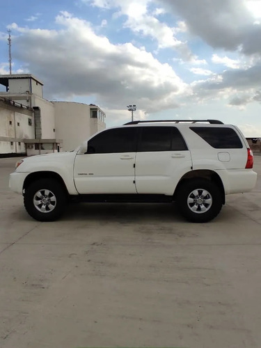 Toyota 4runner Sr5