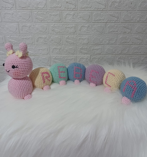 Centopeia Personalizada Com Nome Em Amigurumi