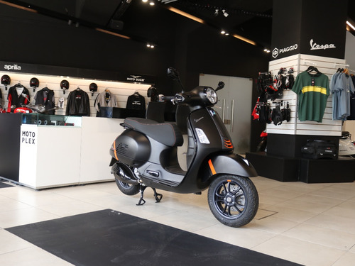 Vespa Gts 300 Super Sport