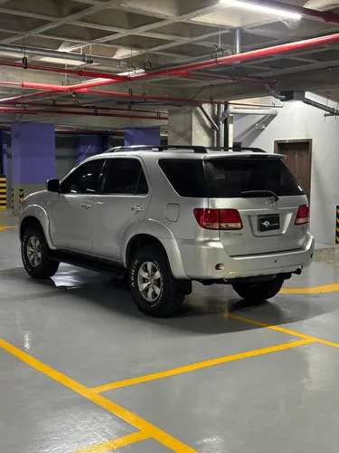 Toyota Fortuner Sr5 2008