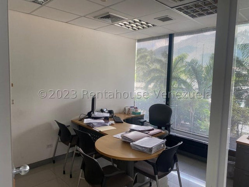 Carla Gonzalez Oficina En Venta En La Urbanizacion La Castellana Mls #25-12548 Centro Comercial San Ignacio