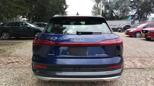 Audi E Trone Suv