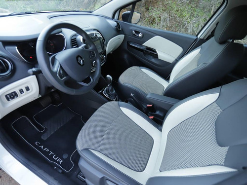 Imagem 7 de 15 de Renault Captur Intense 2.0 Flex Aut.
