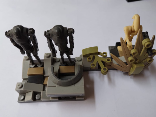Estructuras Lego Con Minifigura Lego 2 Personajes Variados (Usado)